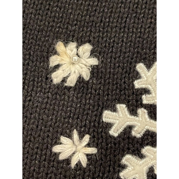 PLANET & COMPANY Embellished Christmas Vest Women’s PM Petite M Santa’s Sleigh - Picture 9 of 9